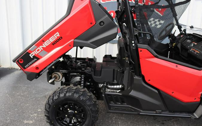 2025 Honda® Pioneer 1000 Deluxe