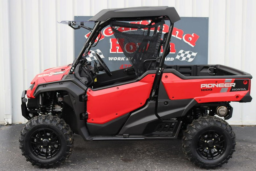 2025 Honda® Pioneer 1000 Deluxe