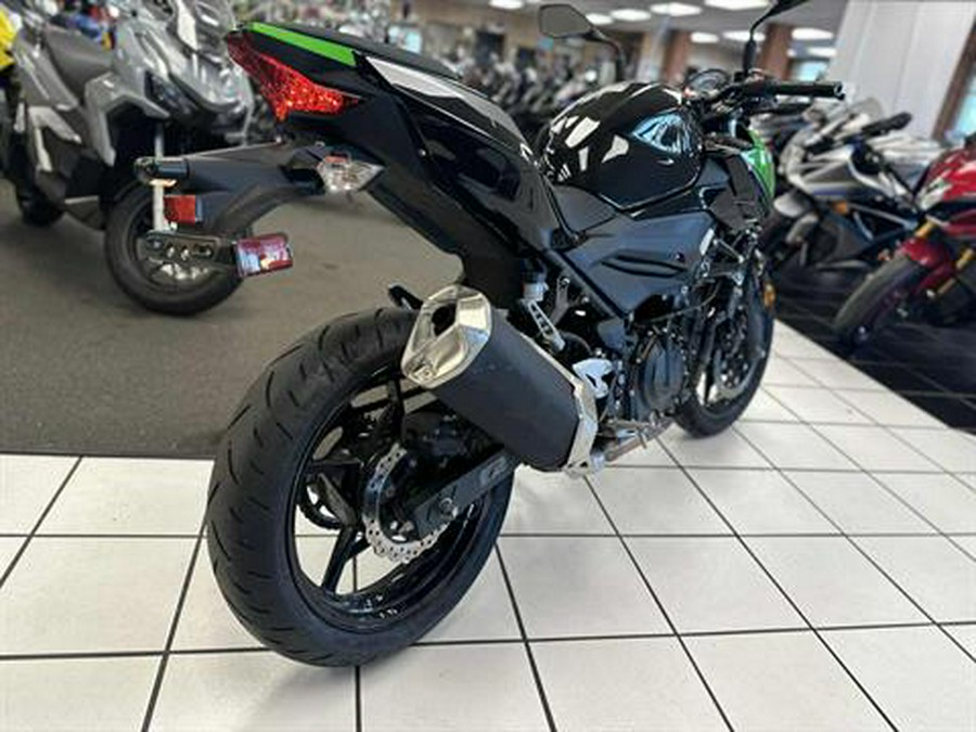 2022 Kawasaki Z400 ABS