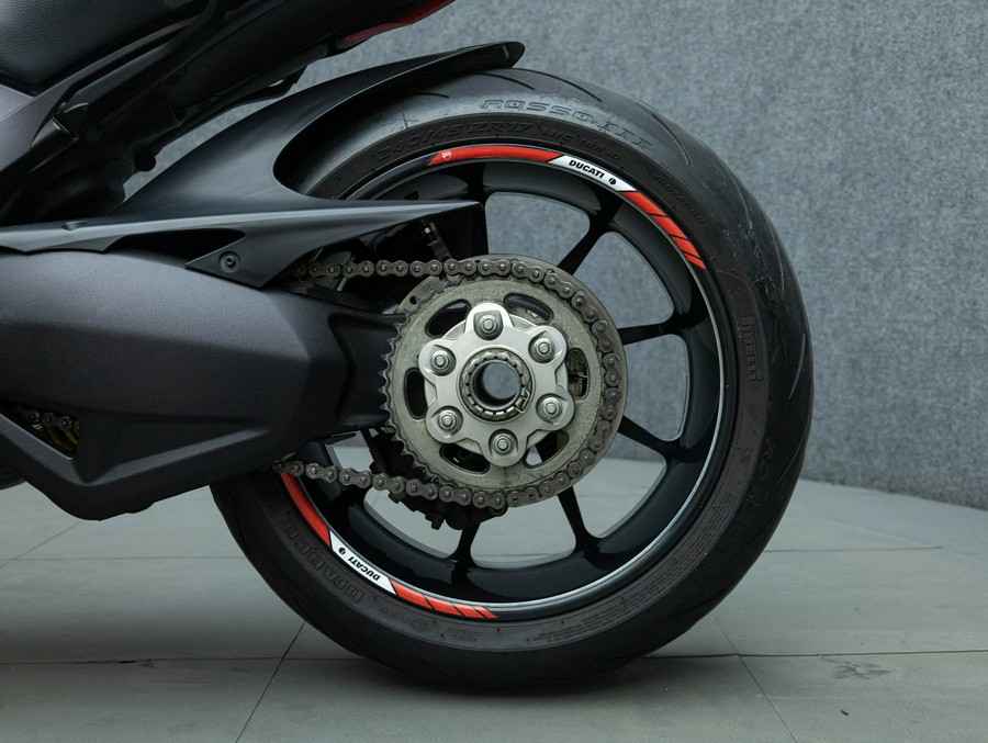 2015 DUCATI DIAVEL W/ABS