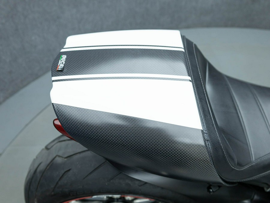 2015 DUCATI DIAVEL W/ABS