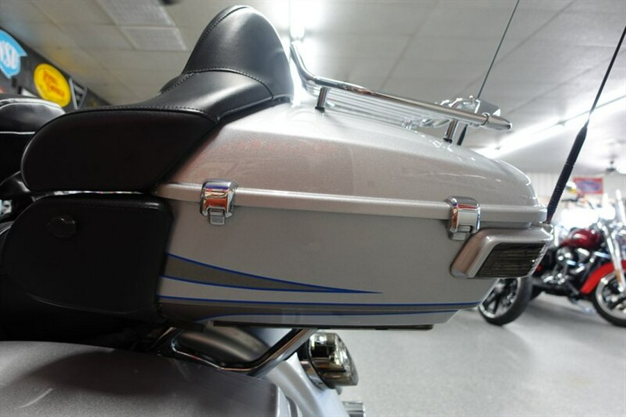 2016 Harley-Davidson CVO Road Glide Ultra