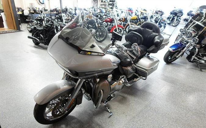 2016 Harley-Davidson CVO Road Glide Ultra