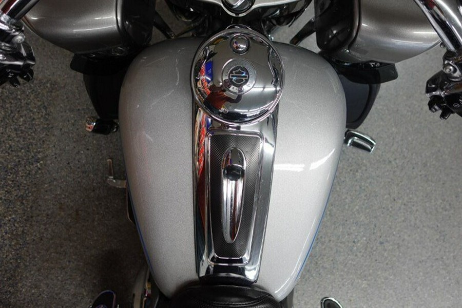 2016 Harley-Davidson CVO Road Glide Ultra