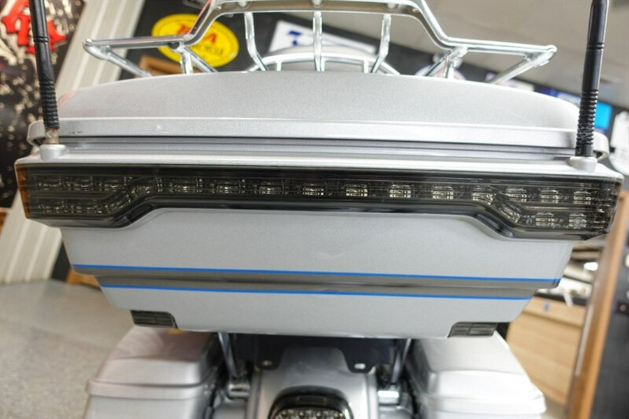 2016 Harley-Davidson CVO Road Glide Ultra