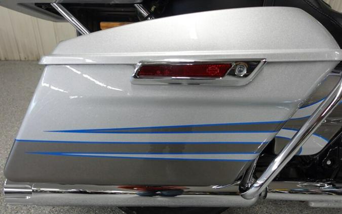 2016 Harley-Davidson CVO Road Glide Ultra