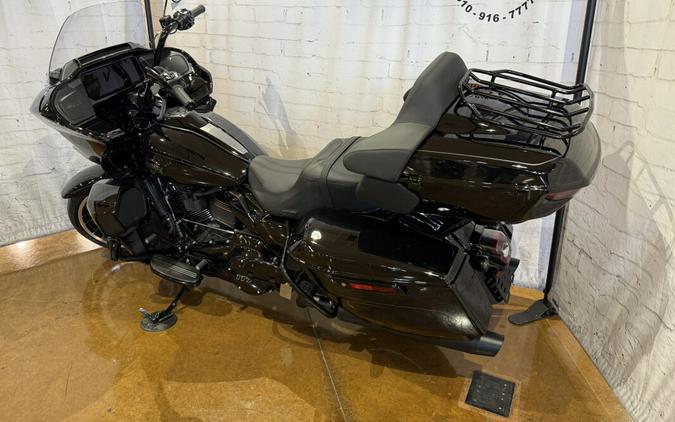 2026 Harley-Davidson® Road Glide Limited FLTRXL 0034631418 Vivid Black