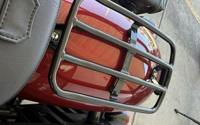 2023 Indian Chief ABS Maroon Metallic Smoke ABS Black Metallic