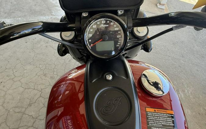2023 Indian Chief ABS Maroon Metallic Smoke ABS Black Metallic