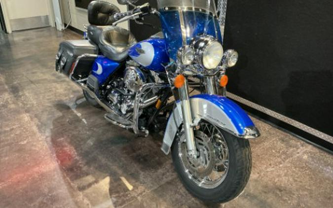 2002 Harley-Davidson FLHRCI Road King® Classic