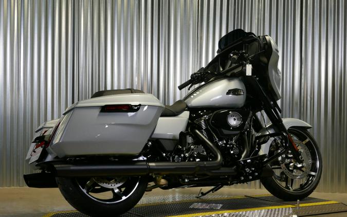 FLHX 2024 Street Glide