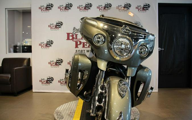2021 Indian Roadmaster Alumina JadeThunder Black