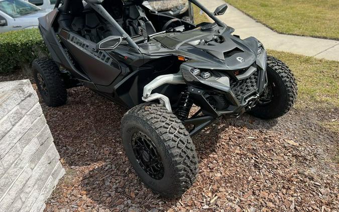 2024 Can-Am Maverick R X RS Triple Black