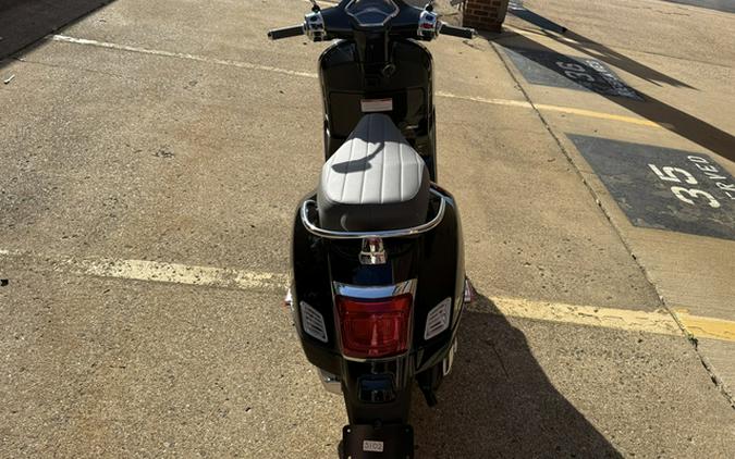 2024 Vespa GTS 300