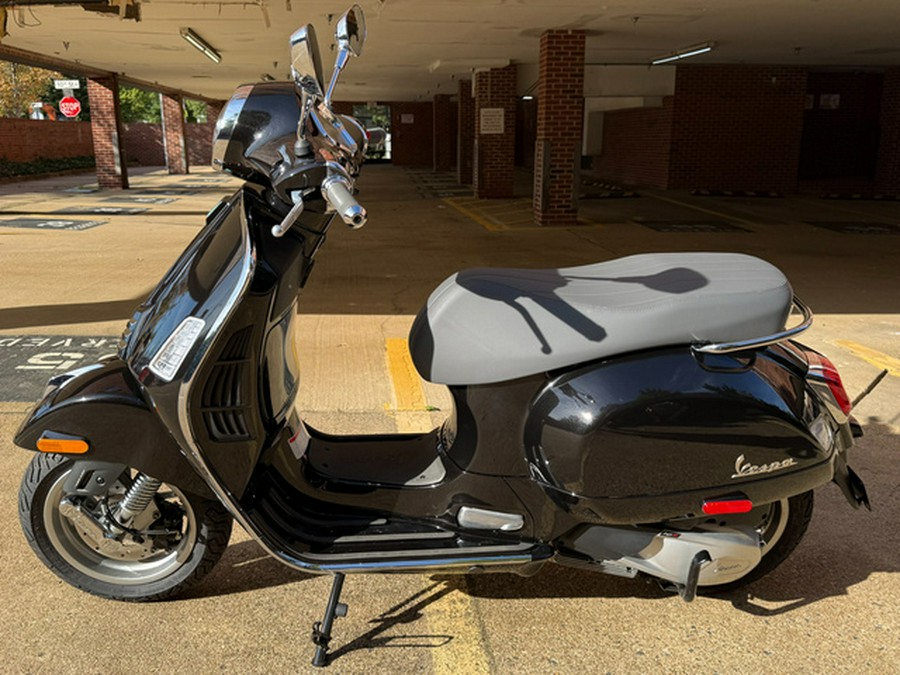 2024 Vespa GTS 300