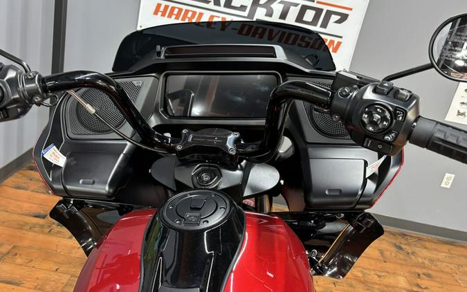 2025 Harley-Davidson® Road Glide™ BRILLIANT RED