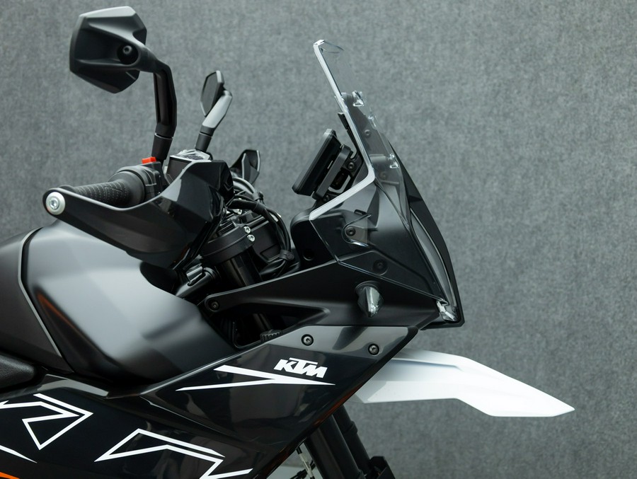 2024 KTM 890 SMT W/ABS