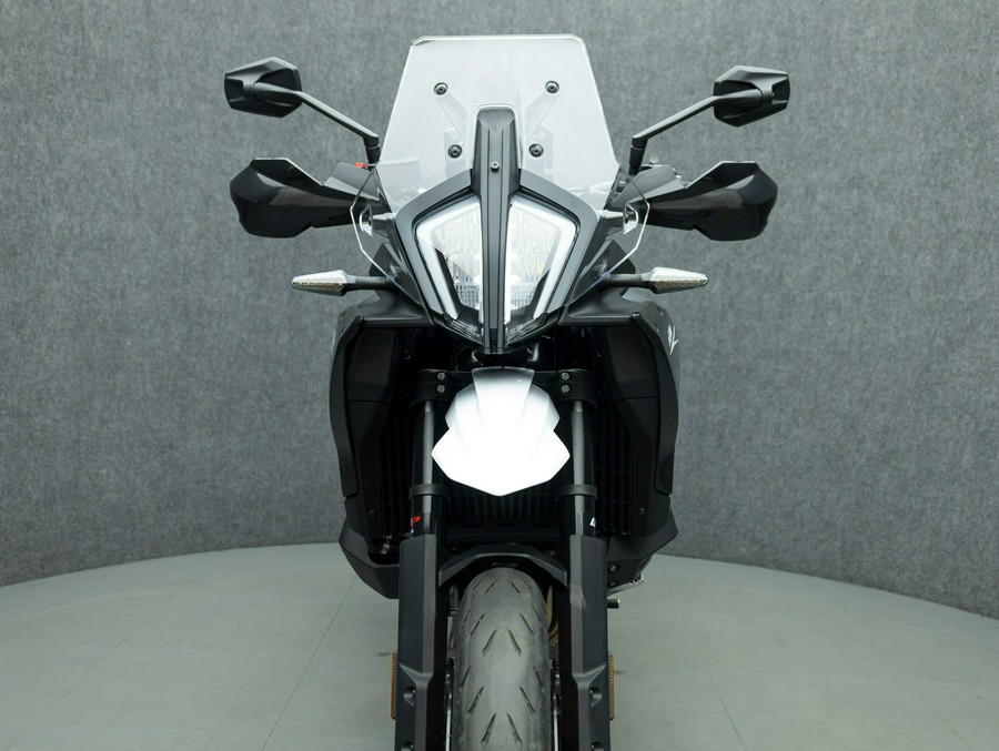 2024 KTM 890 SMT W/ABS