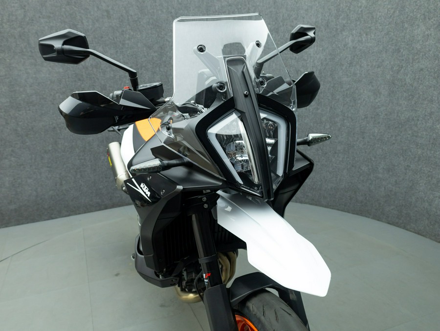2024 KTM 890 SMT W/ABS