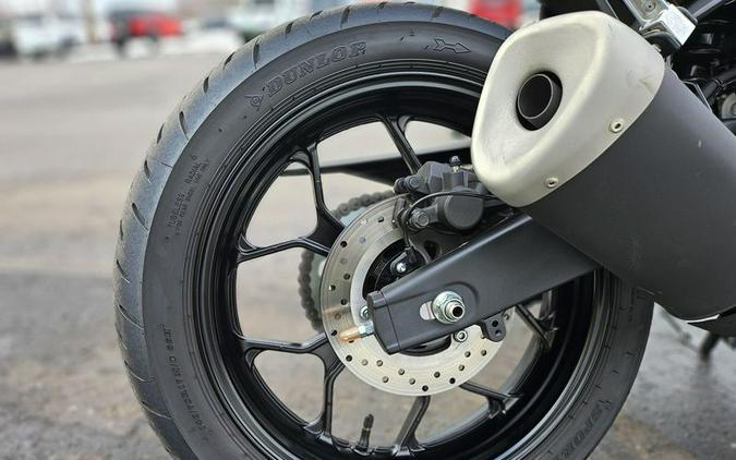 Used 2025 Yamaha YZF-R3
