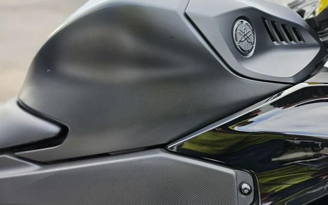 Used 2025 Yamaha YZF-R3