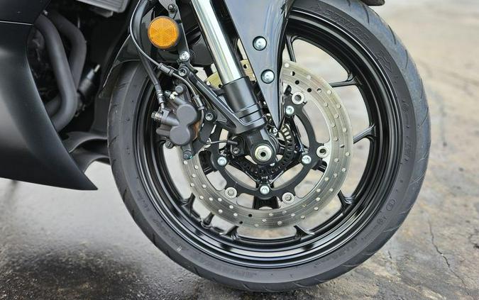 Used 2025 Yamaha YZF-R3