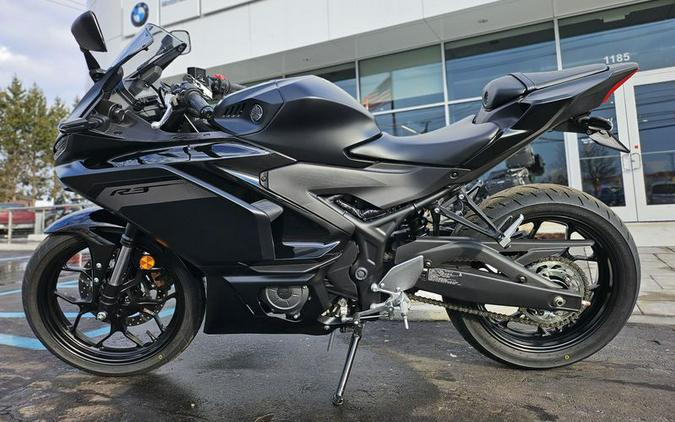 Used 2025 Yamaha YZF-R3