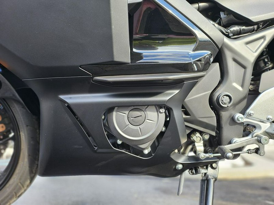 Used 2025 Yamaha YZF-R3