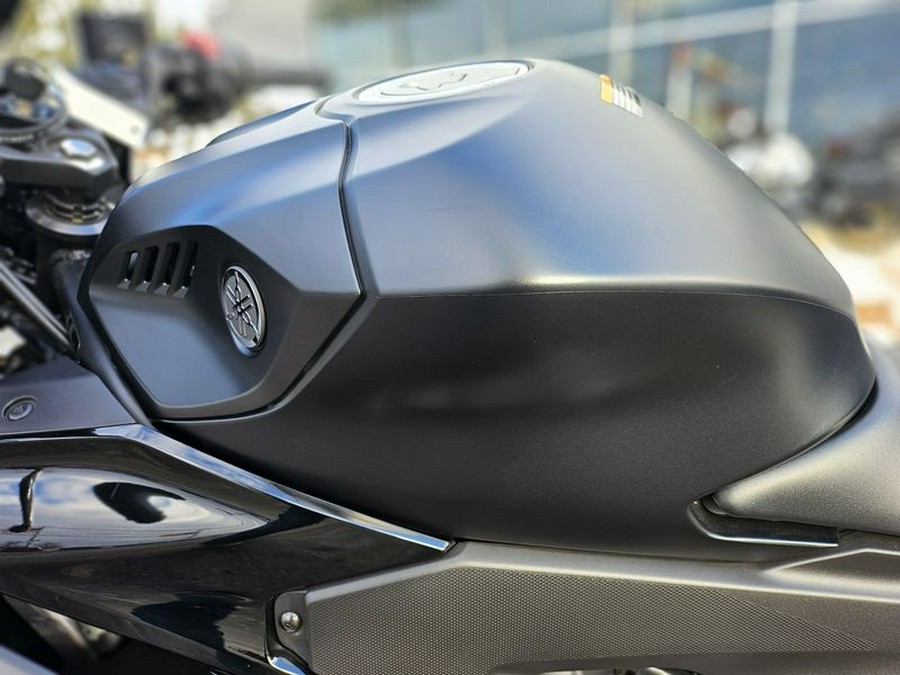 Used 2025 Yamaha YZF-R3
