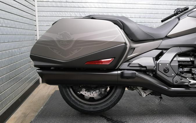 2026 HONDA GOLDWING AUTOMATIC DCT