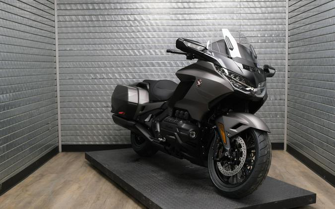 2026 HONDA GOLDWING AUTOMATIC DCT