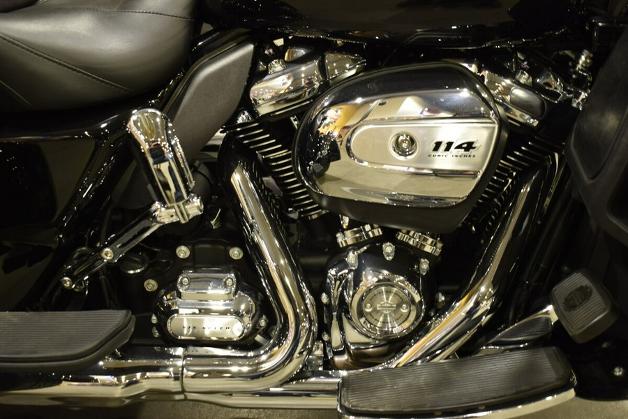 2022 Harley-Davidson Tri Glide Ultra FLHTCUTG