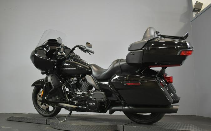 2022 Harley-Davidson Road Glide Limited Black