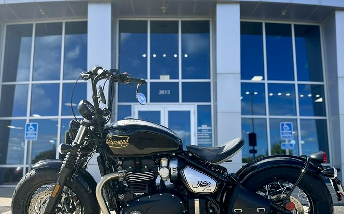 2025 TRIUMPH BONNEVILLE BOBBER ICON