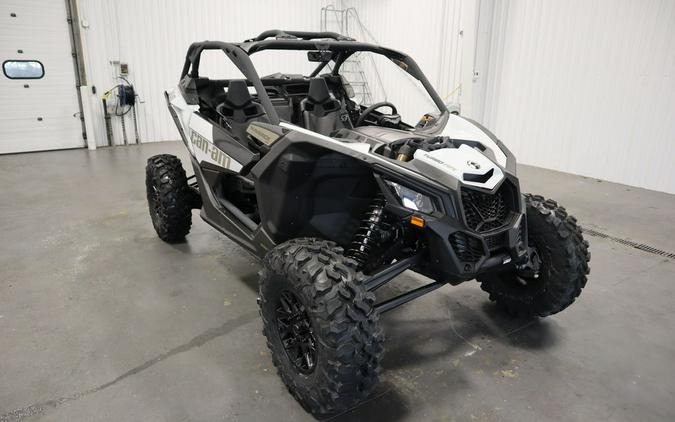 2024 Can-Am® Maverick X3 RS Turbo RR Catalyst Gray