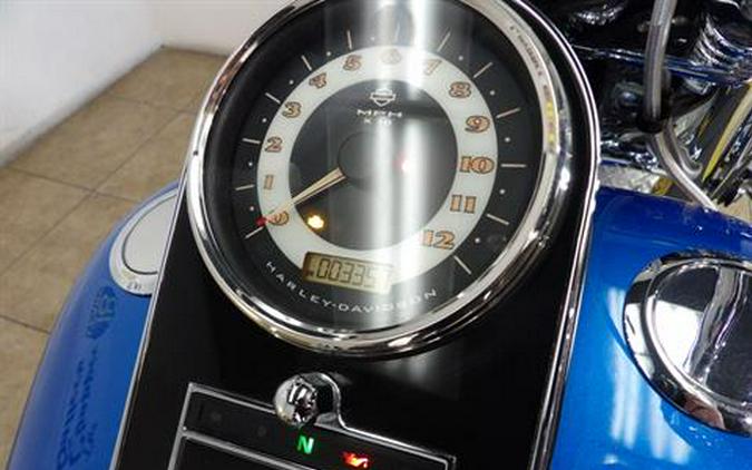 2017 Harley-Davidson Softail® Deluxe