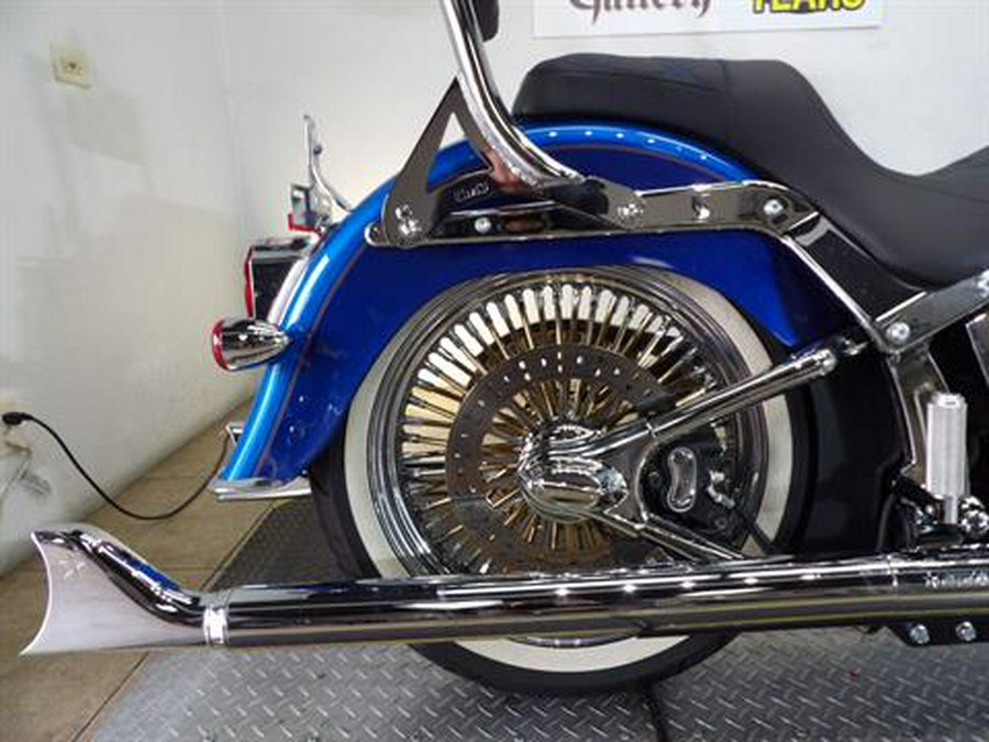 2017 Harley-Davidson Softail® Deluxe