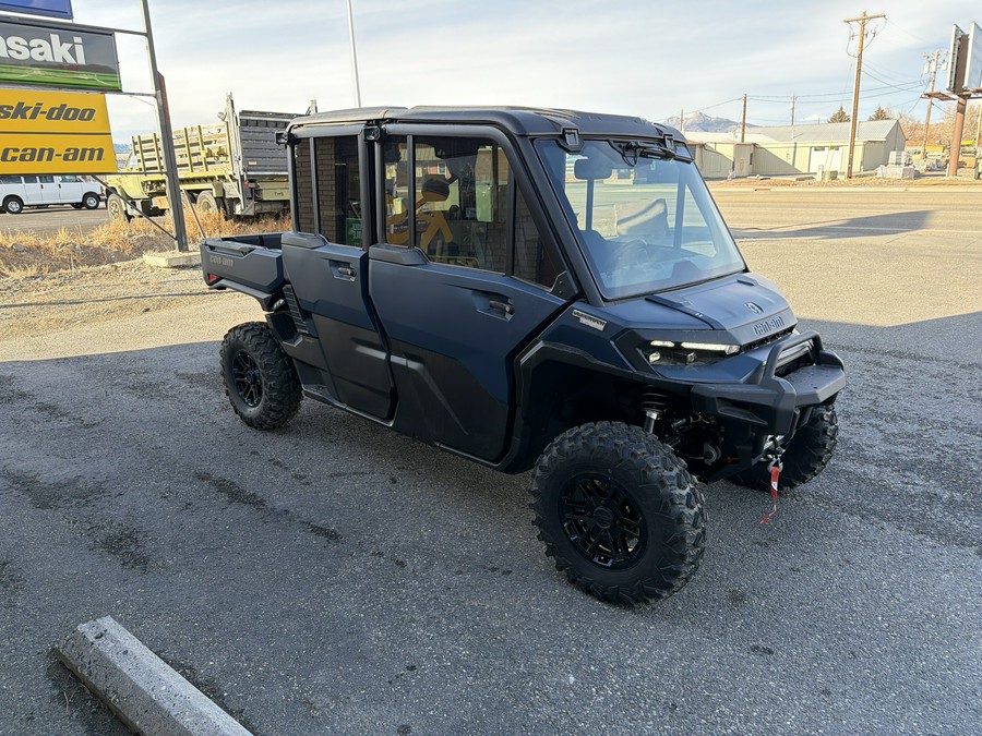 2026 Can-Am Defender MAX Limited HD11