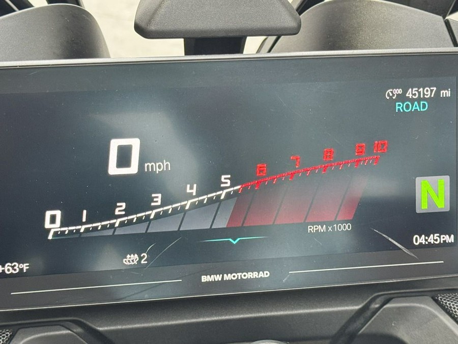 2022 BMW R 1250 RT Alpine White