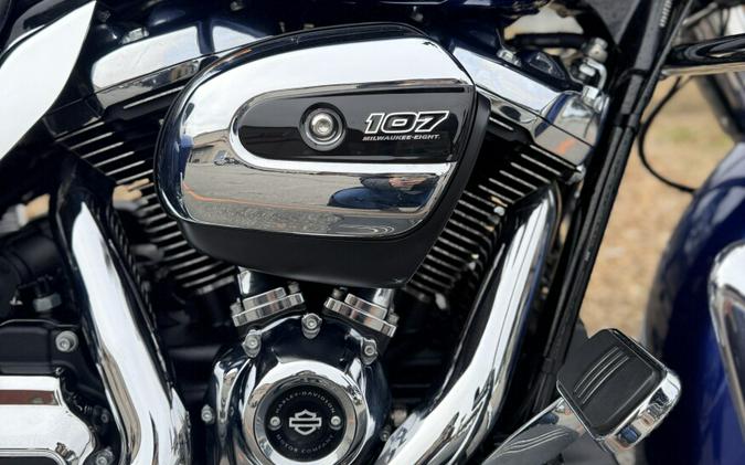 2017 Harley-Davidson® FLHXS Street Glide® Special