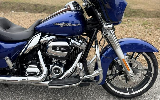 2017 Harley-Davidson® FLHXS Street Glide® Special