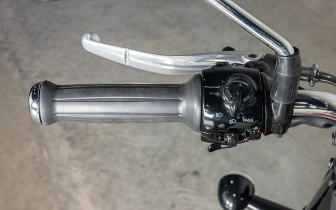 2026 Royal Enfield Goan Classic 350 Rave Red 350