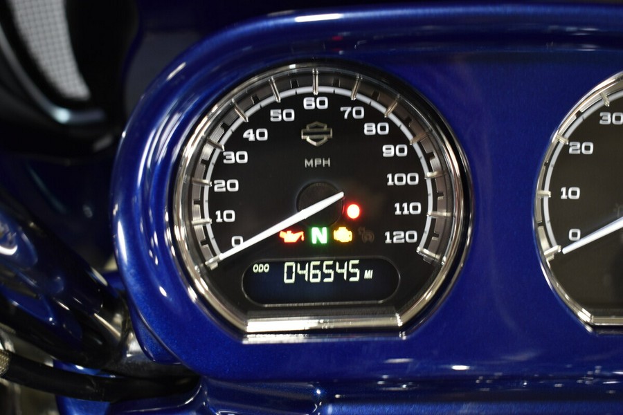 2015 Harley-Davidson CVO Road Glide Ultra FLTRKSE