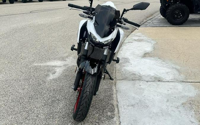 2026 Kawasaki Z500 SE ABS