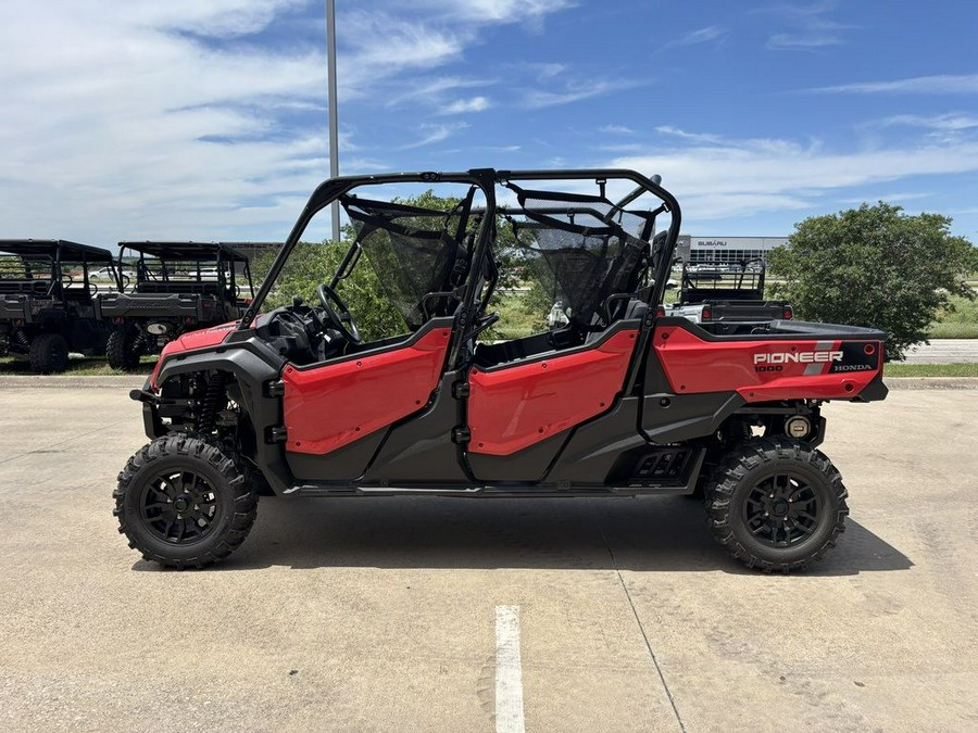 2025 Honda® Pioneer 1000-6 Deluxe Crew
