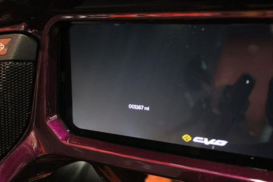 2025 Harley-Davidson CVO™ Road Glide®