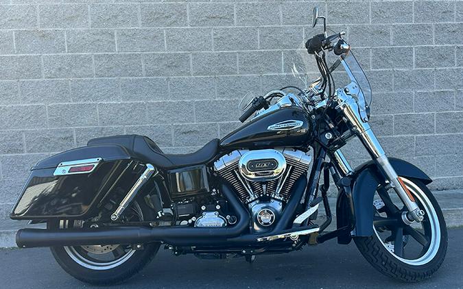 Harley-Davidson® Switchback™ 2016 FLD 320312A BLACK
