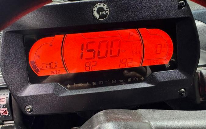 2023 Can-AM Maverick X3 X RS TURBO RR * ONLY 140 Miles *