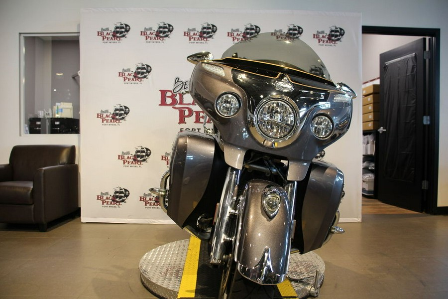 2016 Indian Motorcycle® ROADMASTER, CGR/BLACK, 49S