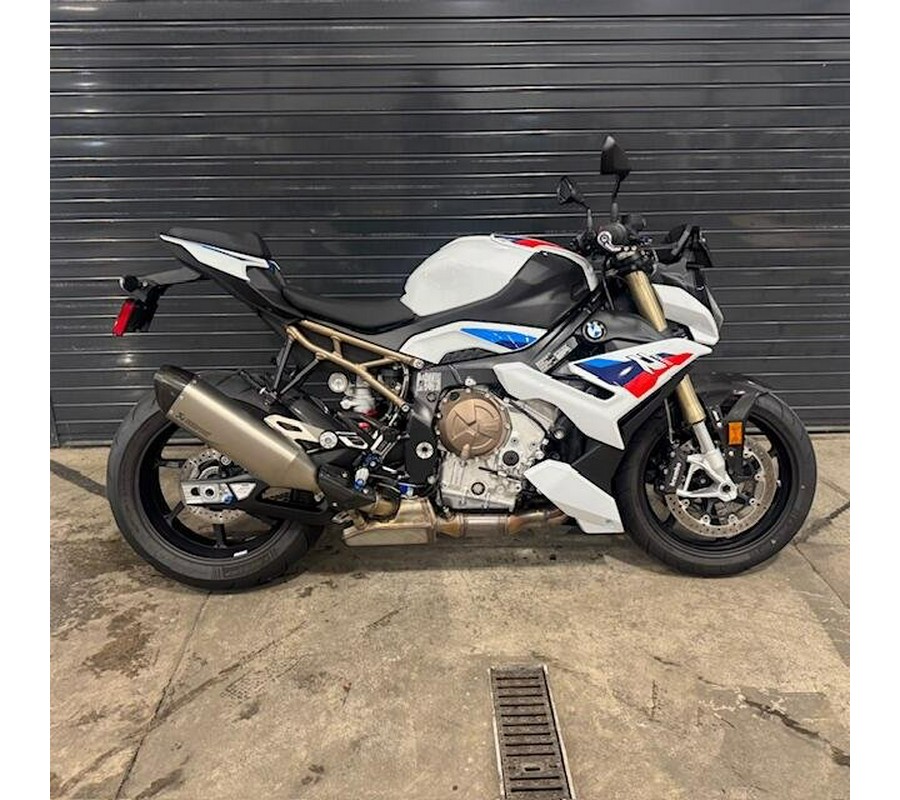2023 BMW S 1000 R
